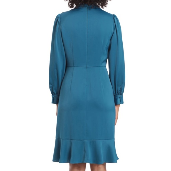 Maggy London Elegant Blue Dress Size 4 - Picture 2 of 5